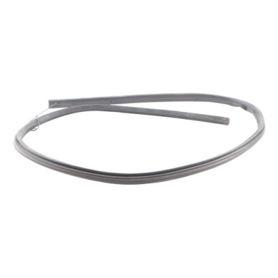 Audi q7 4l прокладка відсік двигуна капот 4l0823731 фото №1