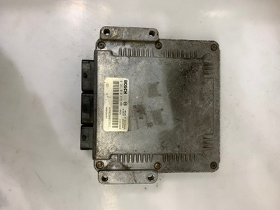 Бортовий комп'ютер двигуна renault 0281010819 8200039569 фото №1