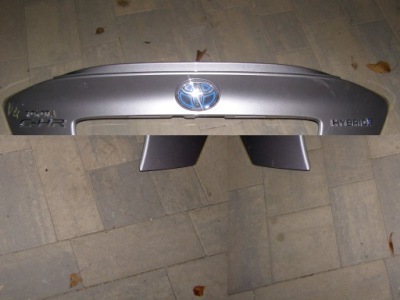 Toyota c-hr накладка кришки задня 76811-f4010 фото №1