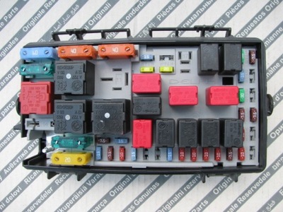 Коробка предохранителей grande punto 51744836 bz фото №1