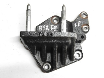 Mitsubichi asx i 12-16 lift 1.8 did кронштейн подушка двигуна фото №1