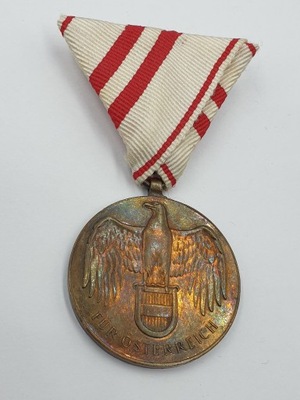 Austria I Republika Medal za Wojnę Światową 1914-1918 dla niekombatantów