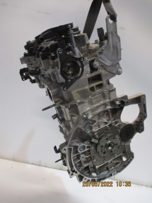Двигатель двигатель peugeot 2008 ii 1.2 thp 10xvaw фото №1