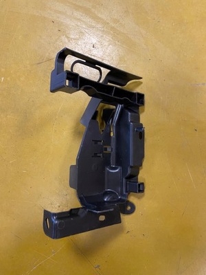 Напрямна кронштейн кронштейн renault megane iv фото №1