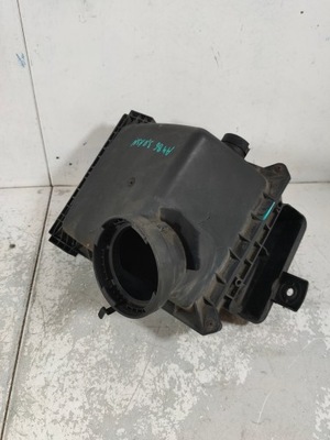 Корпус фільтра повітря a4 b6 3,0 asn 06c133837l фото №1