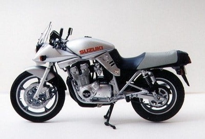 Suzuki GSX1100S Katana Custom Tuned, Tamiya 14065