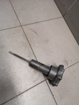 Кронштейн колеса запасного audi a6 c5 8l0803899b фото №1