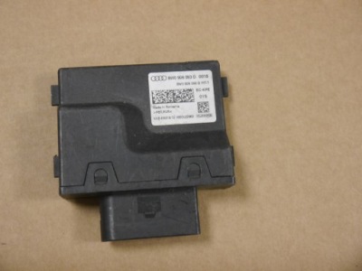 Audi a4 b9 блок керування насоса пального 8w0906093d фото №1