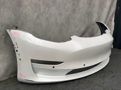 Tesla model 3 бампер перед передній 1084168-s0-e фото №1