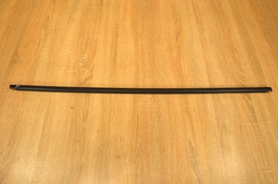 Молдинг уплотнитель дверь правый перед orlando фото №1