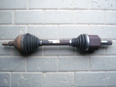 Kuga mk1 2.0 tdci 4x4 powershift приводной вал фото №1