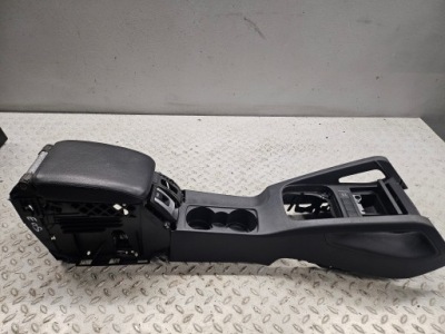 Vw eos тунель середній чашки підлокітник europa фото №1