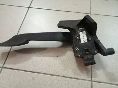 Потенциометр педаль газа opel corsa c 1.0b 9129423cl фото №1