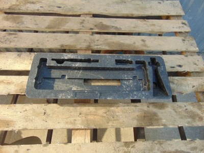 Вкладиш багажника ford ecosport mk2 lift оригінал фото №1