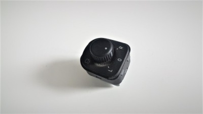 Skoda перемикач регулювання дзеркал 1u1959565l фото №1