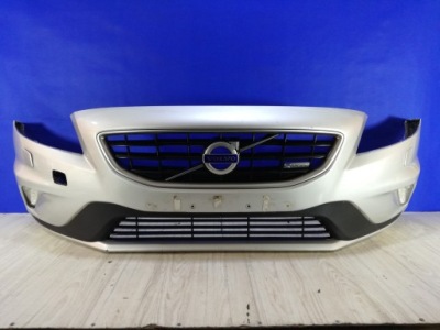 Volvo v40 ii r-design бампер решётка радиатора перед передний 711-16 омыватель фото №1