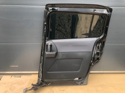 Обивка обшивка правая задняя mazda 5 2005-2007 фото №1