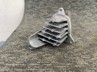 Opel crossland x 1.2 thp 19r преобразователь лампы led поворотник левый фото №1