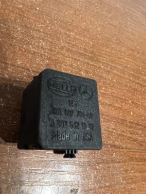 Реле mercedes-benz sl r129 d1072 дизель 2001 фото №1