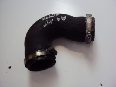 Шланг воздуха audi a1 1.6 tdi 5d 12r фото №1