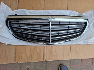 Решітка радіатора решітка радіатора mercedes e klasa w212 lift фото №1