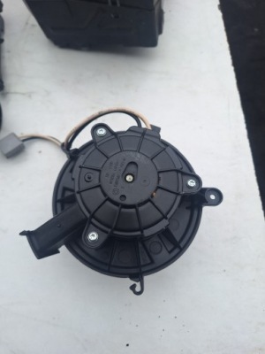 Воздуходувка u7253002 opel astra j фото №1