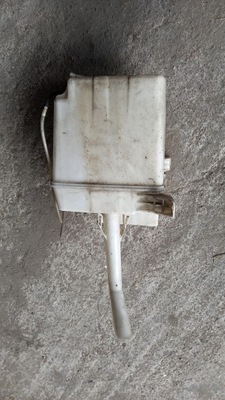 Бак жидкость омывателя toyota avensis t25 hb фото №1