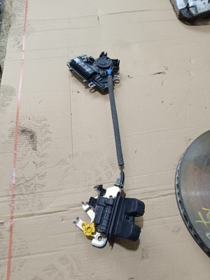 Q7 4m замок доводчик крышки багажника 4m0827887c фото №1