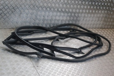 Прокладка правый задняя дверь audi rs7 4k 4k8833708 фото №1