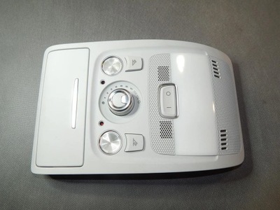 Audi a5 8t лампа освітлення кабіни 8t0947135bk фото №1