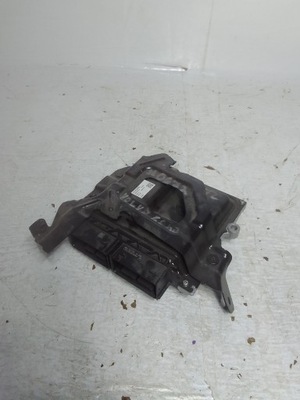 Volvo xc40 17- модуль блок керування двигуна 32242004 usa фото №1