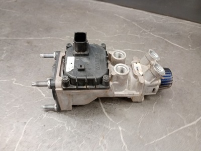 A0044314806 клапан главный тормоза mercedes actros фото №1