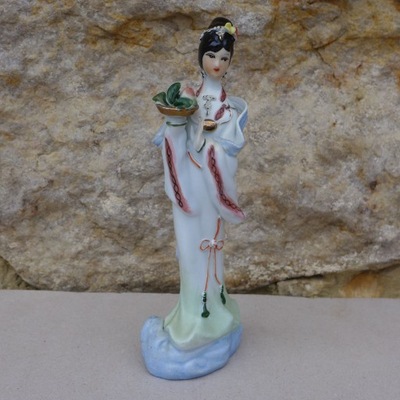 Kobieta Gejsza Ceramiczna Figura Figurka 20cm