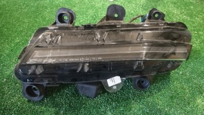 Peugeot 3008 5008 lift противотуманная фара led правый drl фото №1