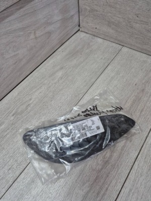 11468. mercedes w247 решітка решітка радіатора правий перед a2478854701 фото №1