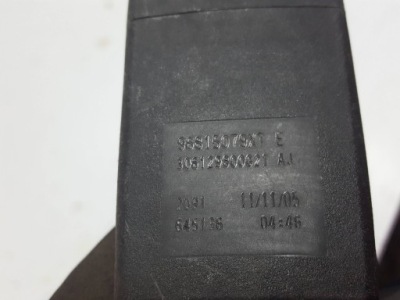 Citroen berlingo 3 08-12r клипса поперечина левая перед 96815079xt фото №1