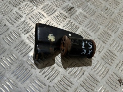 Jeep commander xk 5.7 кронштейн вихлоп фото №1