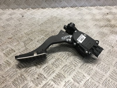 Kia pro ceed потенциометр газа 100112j0307 фото №1