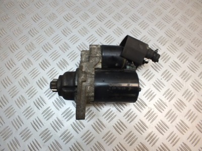 Vw golf v touran a3 8p 1.6 fsi bag стартер 0001120410 фото №1