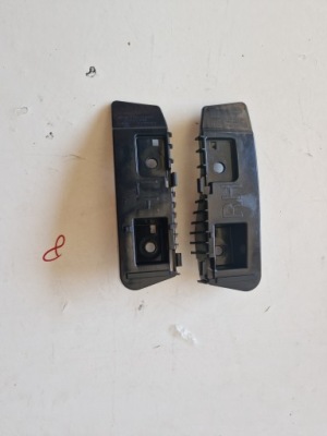 Tesla model 3 iii правий лівий напрямна w бампер задня фото №1