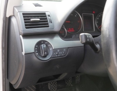 Audi a4 b7 2004-08 выключатель переключатель света противотуманных фар фото №1
