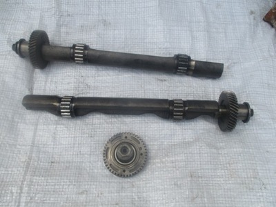 Вал балансувальний jaguar xe range rover evoque 2.0d фото №1