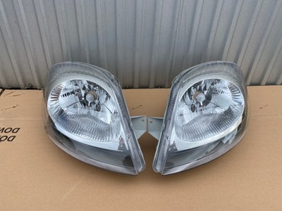 RENAULT TRAFIC II 01-06 LAMPA PRZEDNIA LEWA