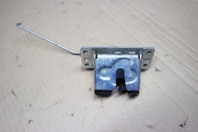 Замок крышки багажника opel meriva a 90563999 фото №1