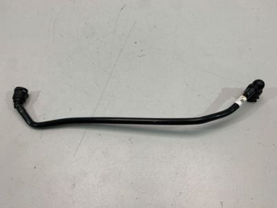 Bmw 3 f30 330e трубка шланг вентиляционный 8740116 фото №1