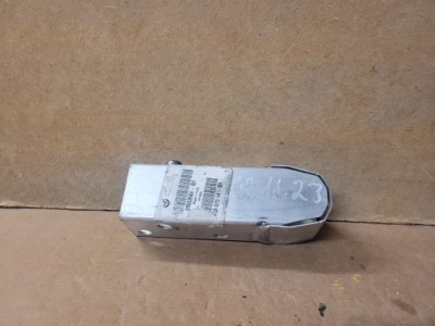 Відбійник бампера правий перед alfa romeo stelvio 18- фото №1