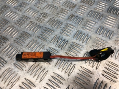 Porsche 911 964 датчик котушка замка двері 96463723700 фото №1