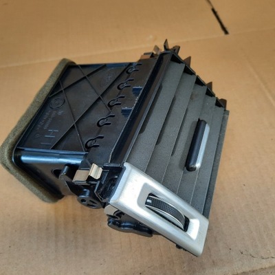 Range rover evoque sd4 решітка обдув ліва bj32018b08ab фото №1