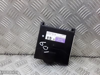 2010 toyota auris ecu 8922102320 фото №1