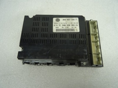 Модуль кондиционера volkswagen оригинальный номер 3d0907040f фото №1